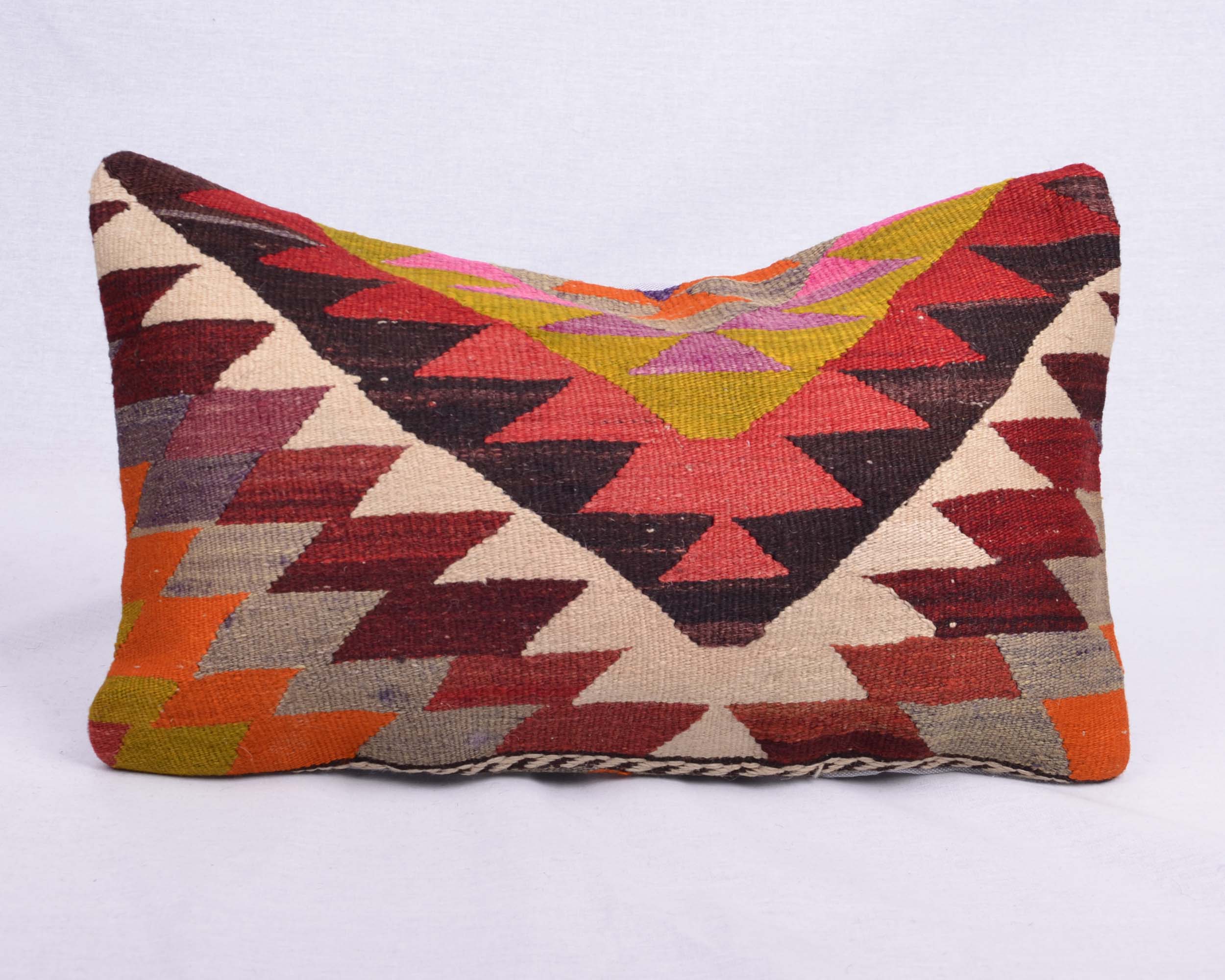 Anadolu%20Kilim%20Ve%20Halı%20El%20Dokuma%20Yastık%20Kılıfı