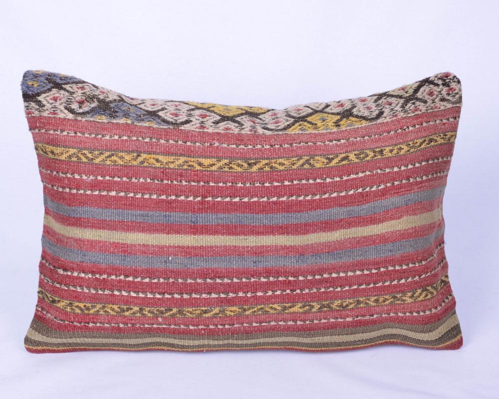 Vintage%20Kilim%20Yastık%20Kılıfı%20El%20Dokuması