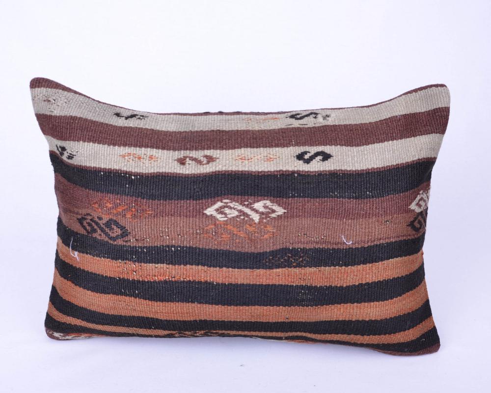 Vintage%20Kilim%20Yastık%20Kılıfı%20El%20Dokuması