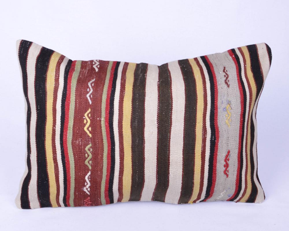 Vintage%20Kilim%20Yastık%20Kılıfı%20El%20Dokuması