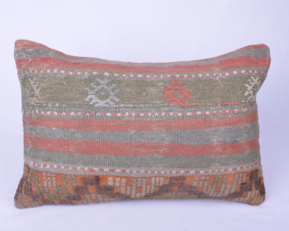 Vintage%20Kilim%20Yastık%20Kılıfı%20El%20Dokuması