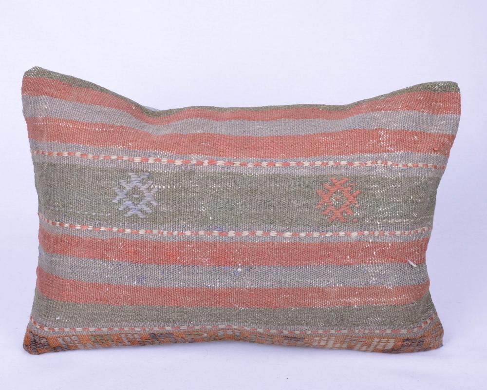 Vintage%20Kilim%20Yastık%20Kılıfı%20El%20Dokuması