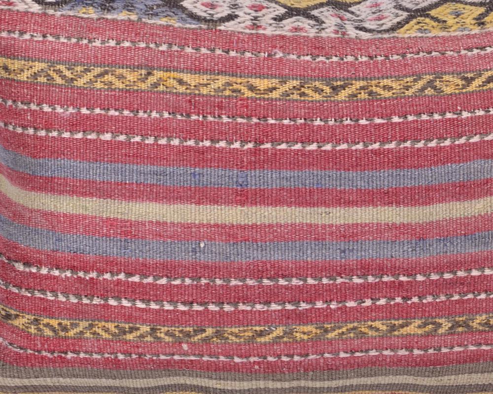 Vintage%20Kilim%20Yastık%20Kılıfı%20El%20Dokuması