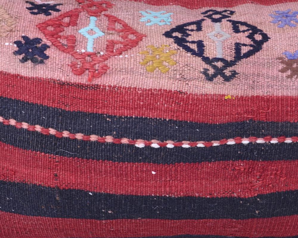 Vintage%20Kilim%20Yastık%20Kılıfı%20El%20Dokuması