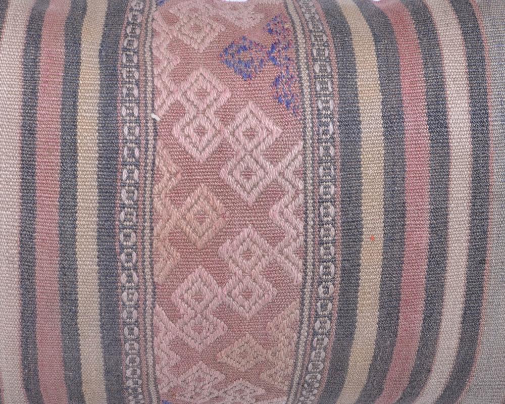 Vintage%20Kilim%20Yastık%20Kılıfı%20El%20Dokuması