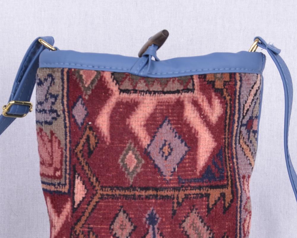 Kilim%20Çanta%20Dokuma%20Çapraz%20Omuz%20Çantası