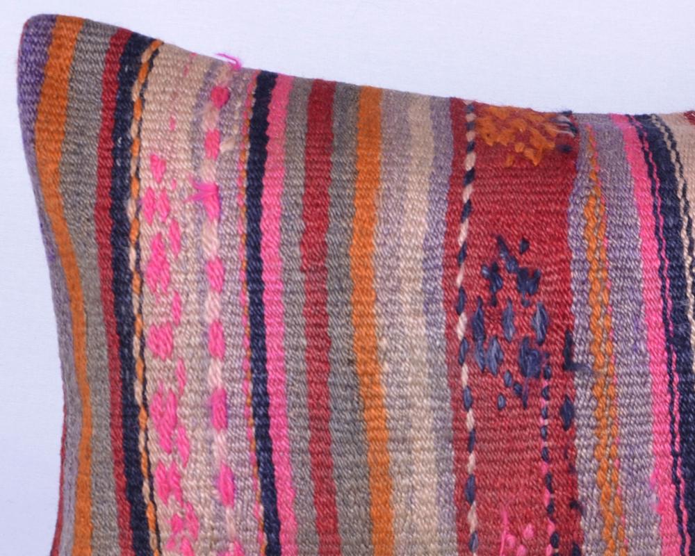 Vintage%20Kilim%20Yastık%20Kılıfı%20El%20Dokuması