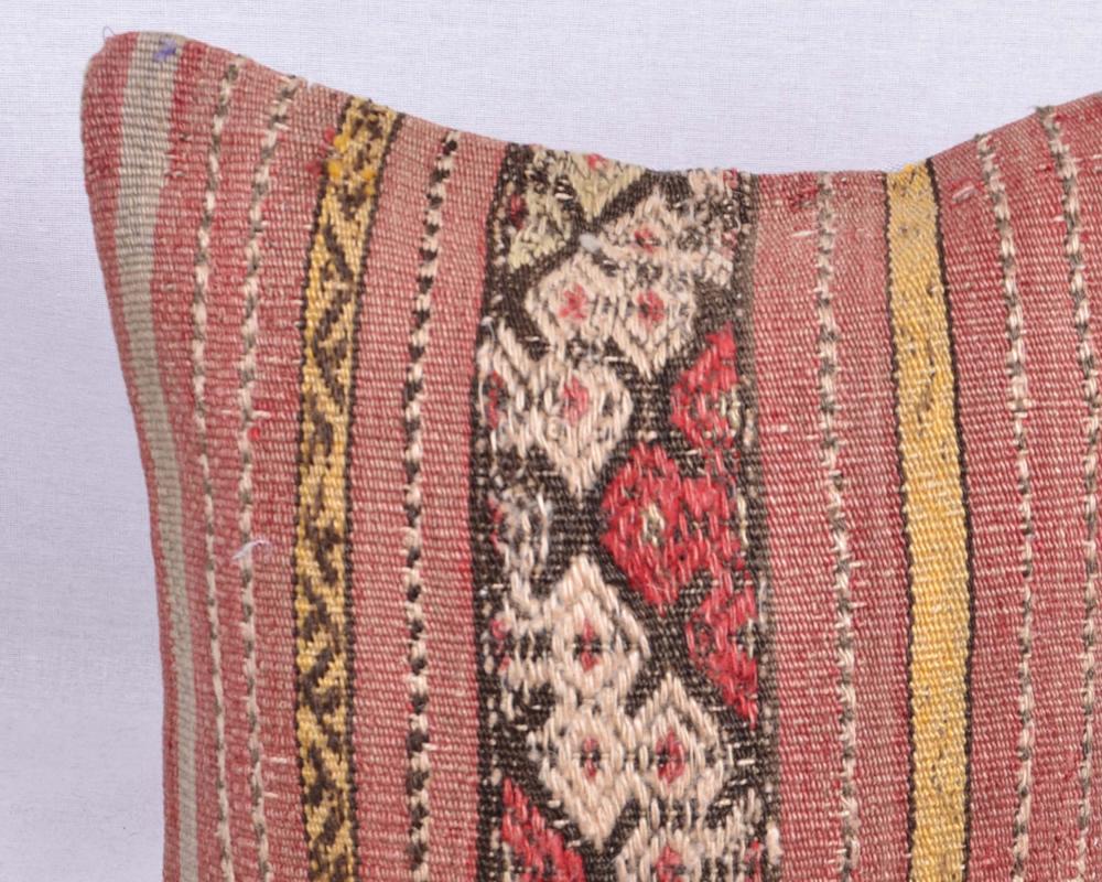 Anadolu%20Kilim%20Ve%20Halı%20El%20Dokuma%20Yastık%20Kılıfı