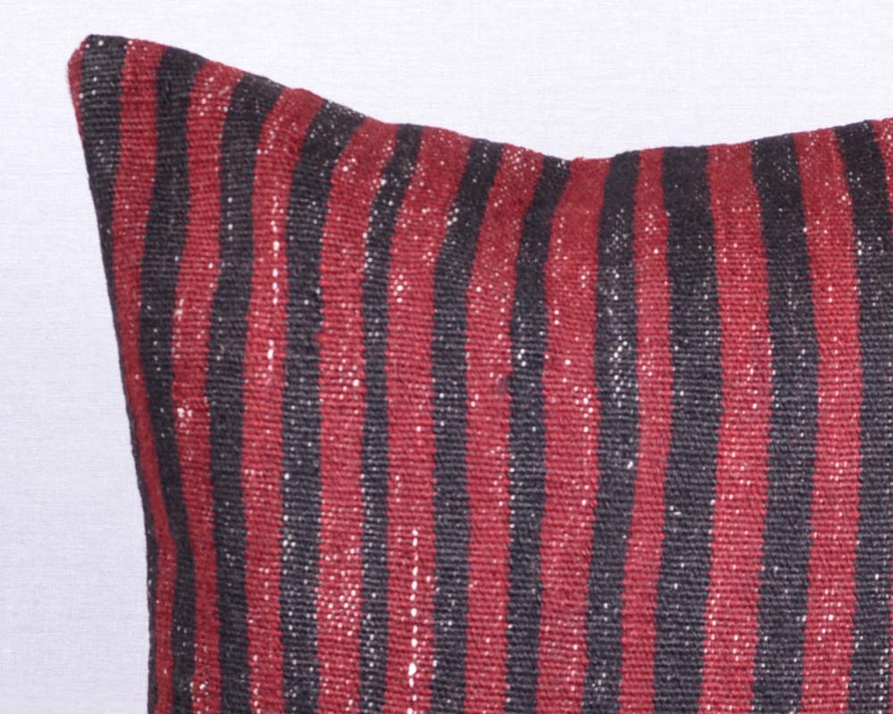 Yün%20%20El%20Dokuma%20Kilim%20Yastık%20Kılıfı