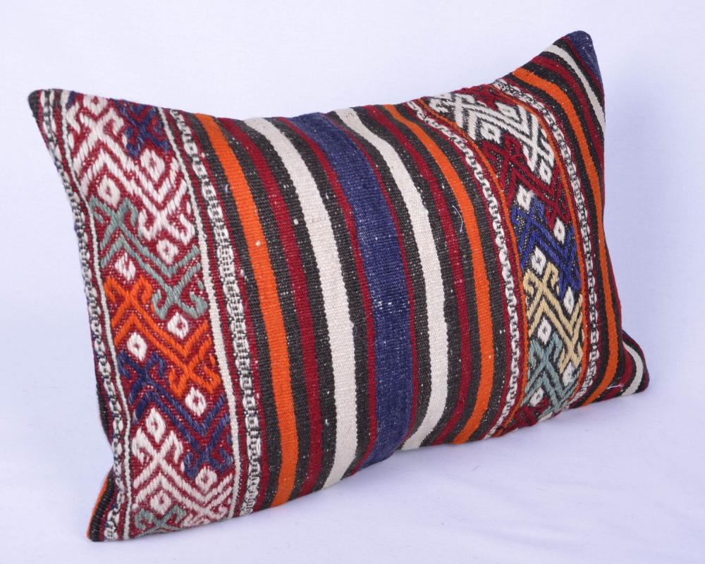 Vintage%20Kilim%20Yastık%20Kılıfı%20El%20Dokuması