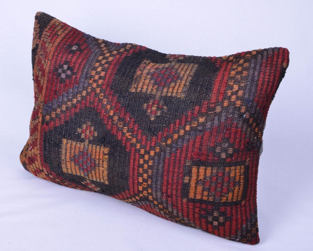 Vintage%20Kilim%20Yastık%20Kılıfı%20El%20Dokuması