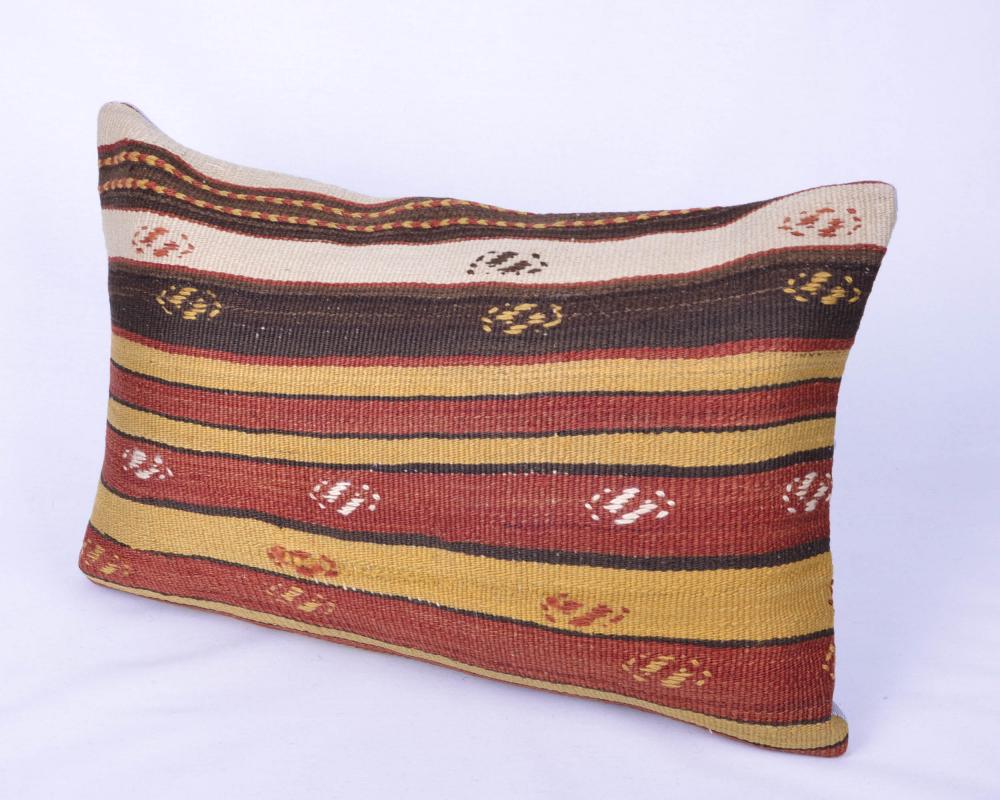 Vintage%20Kilim%20Yastık%20Kılıfı%20El%20Dokuması