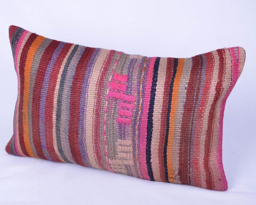 Vintage%20Kilim%20Yastık%20Kılıfı%20El%20Dokuması