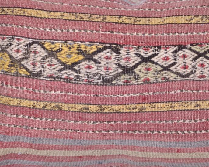 Vintage Anadolu Kilim Kırlen Kılıfı El Dokuması Yün Kırlent